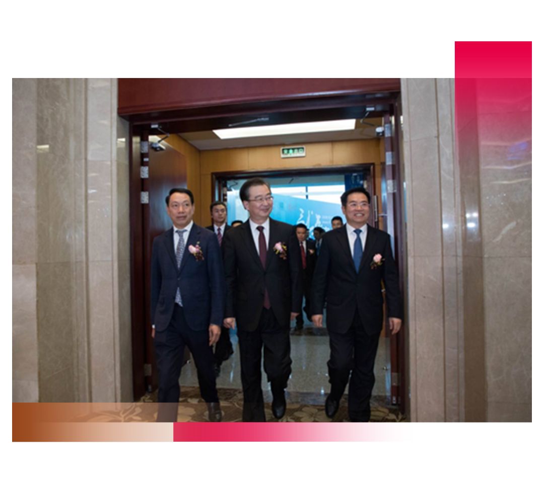 2020再添一把火!十年捐资10亿元,赤子情怀引领教育慈善(图7) 1-200302164U01O.jpg